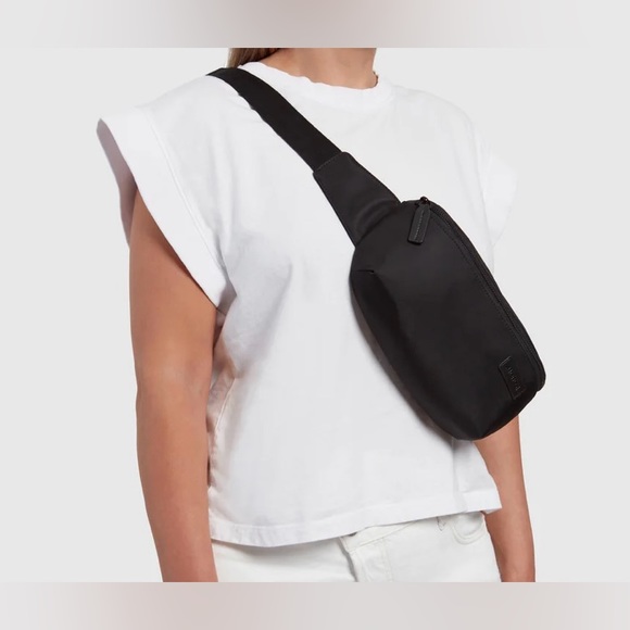 NWOT - Monos Metro Sling in Black Nylon - Picture 4 of 8